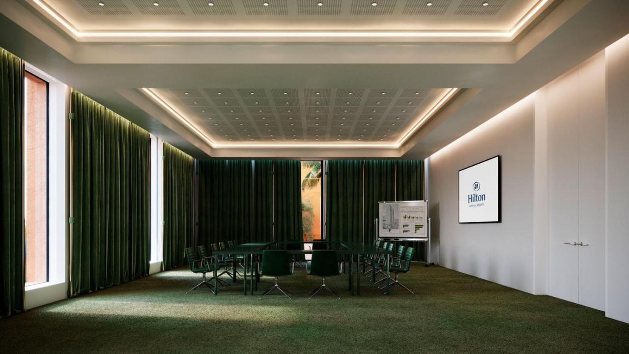 Doubletree By Hilton Ben Guerir Hotel & Residences Benguerir Exterior photo